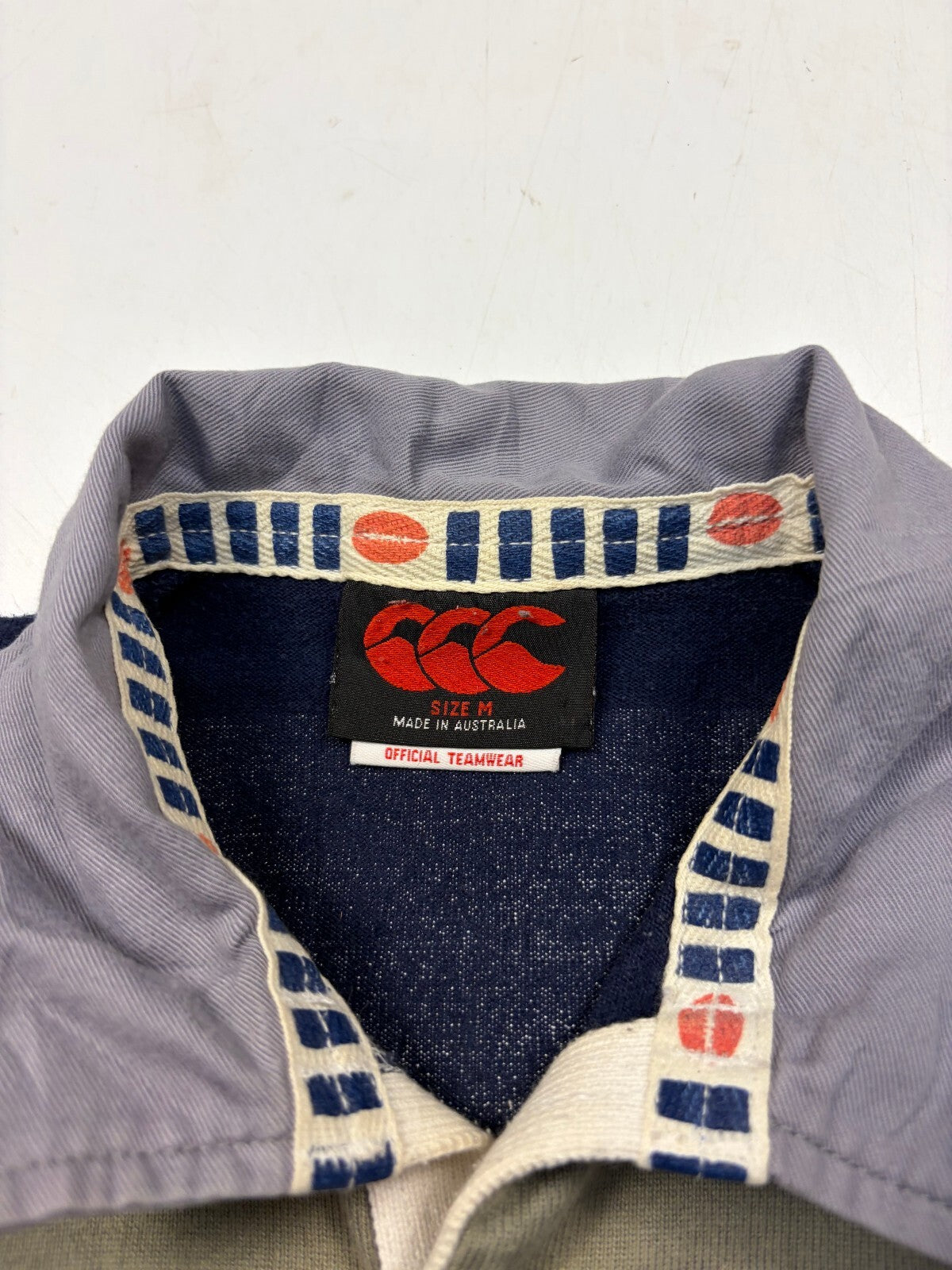 Vjntage NSW blues state of origin 2003 Canterbury rugby league shirt (M)