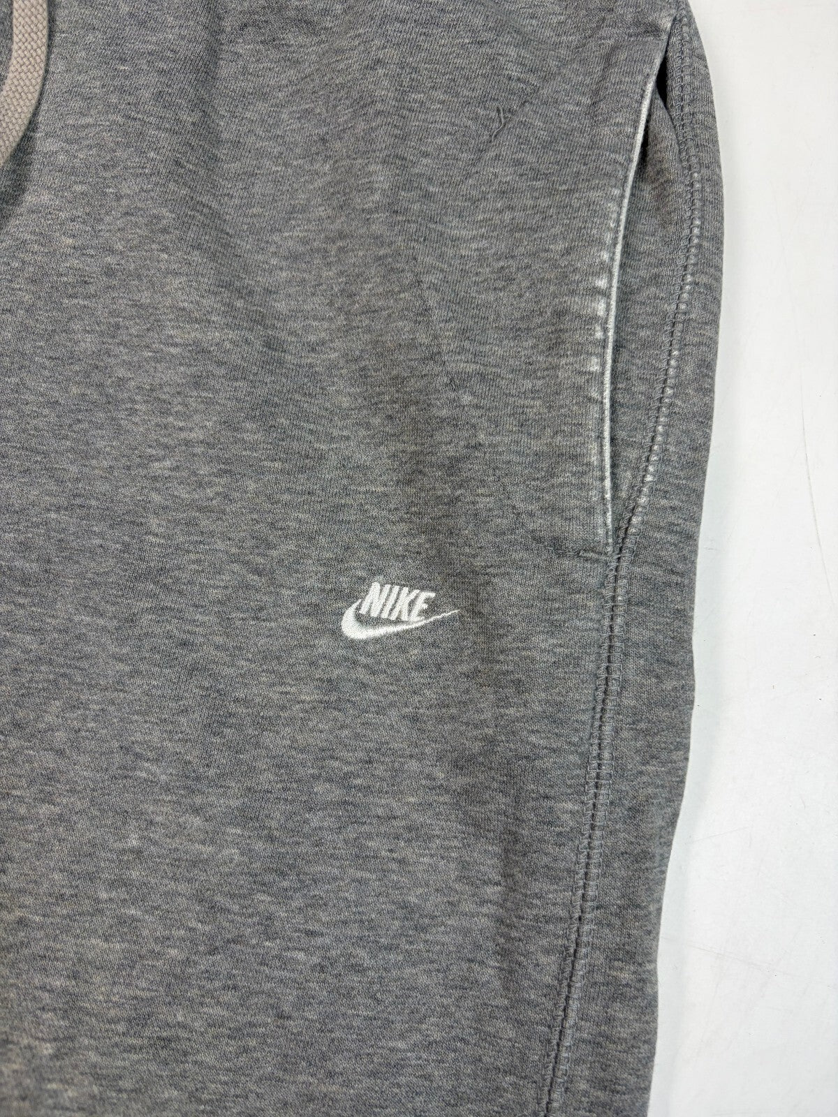 Vintage Y2K Nike baggy joggers (L)