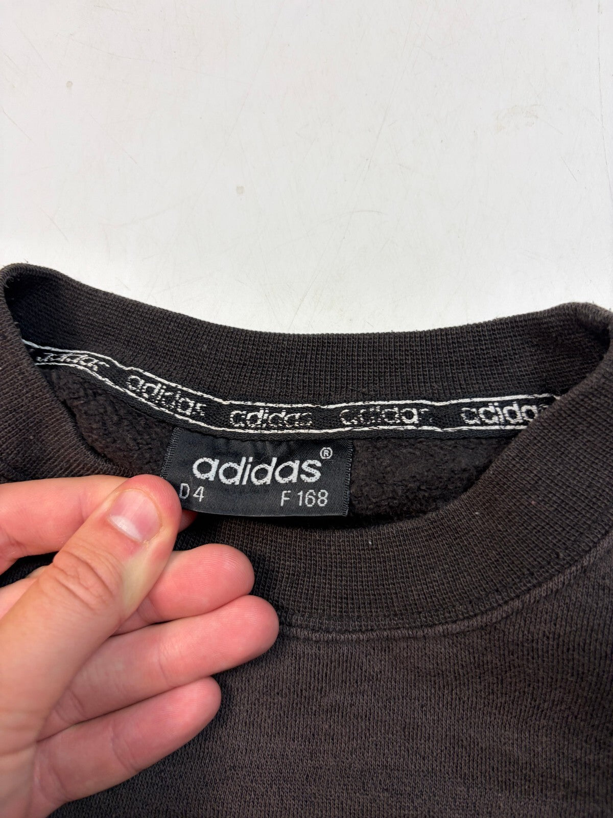 `Vintage 90s adidas originals side stripe sweatshirt (S)