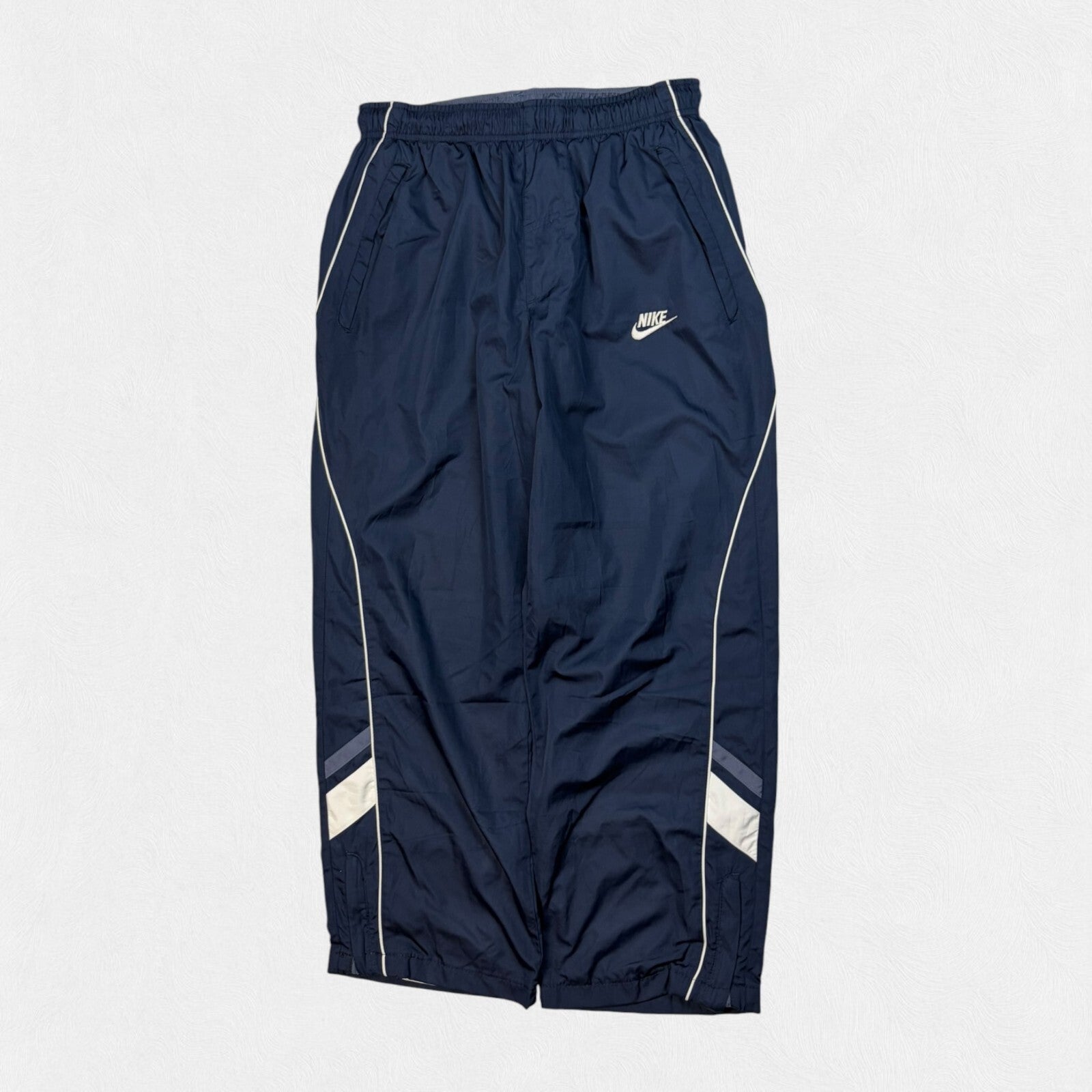 Vintage Y2K Nike side stripe baggy track pants (S)