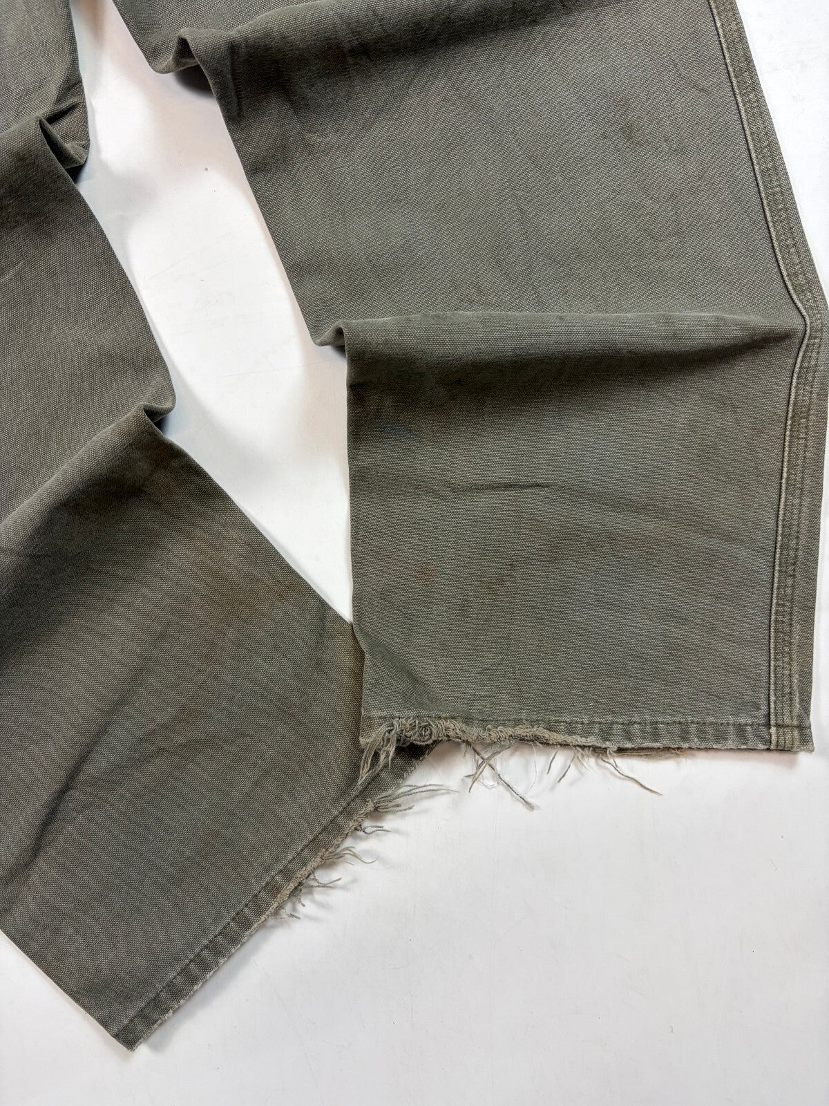 Carhartt baggy carpenter pants (W36)