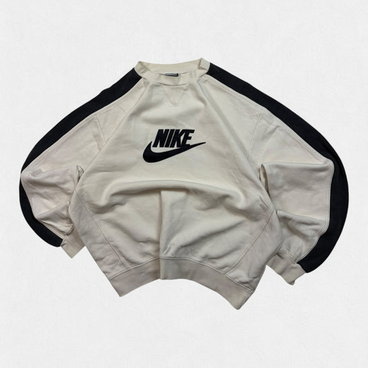 Vintage Y2K Nike centre swoosh sweatshirt (L)
