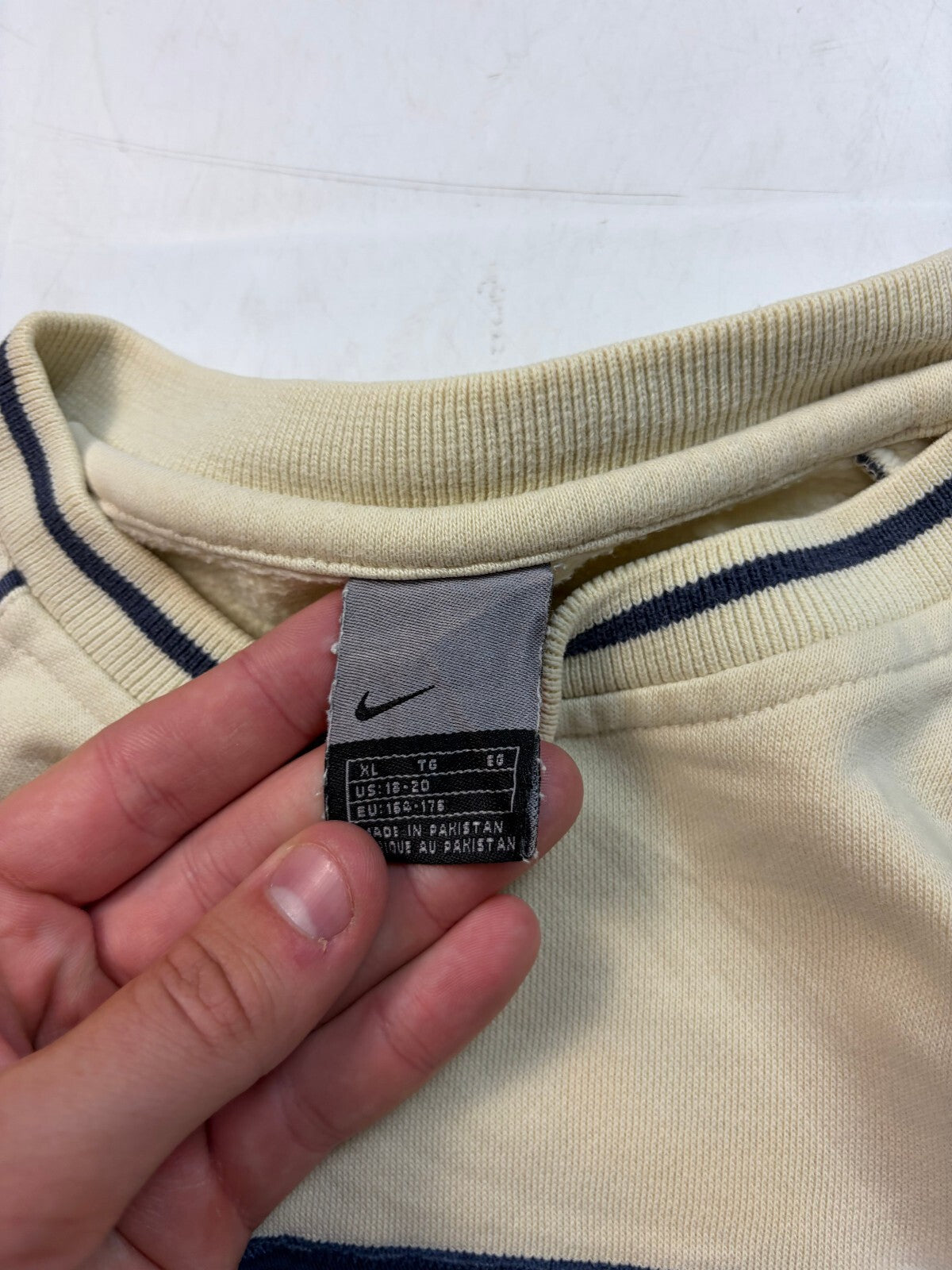 Vintage Y2K Nike spell out sweatshirt (S)