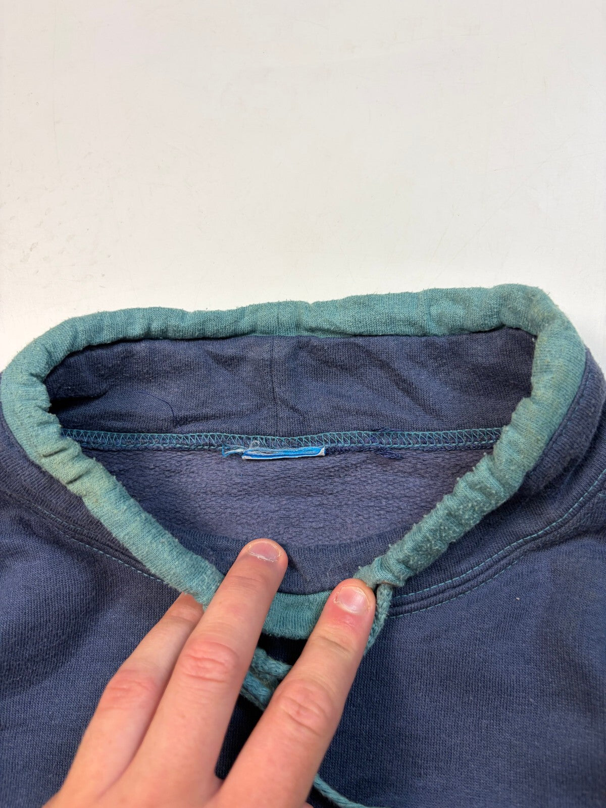 Vintage 90s Nike spell out sweatshirt (L)