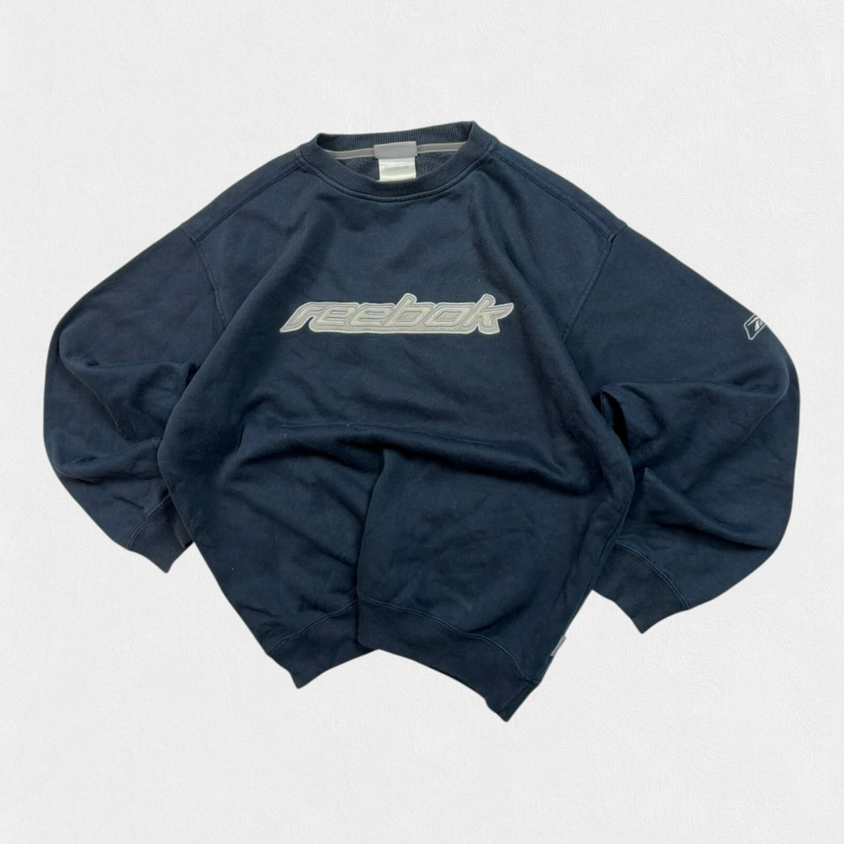 Vintage Y2K Reebok spell out sweatshirt (S)
