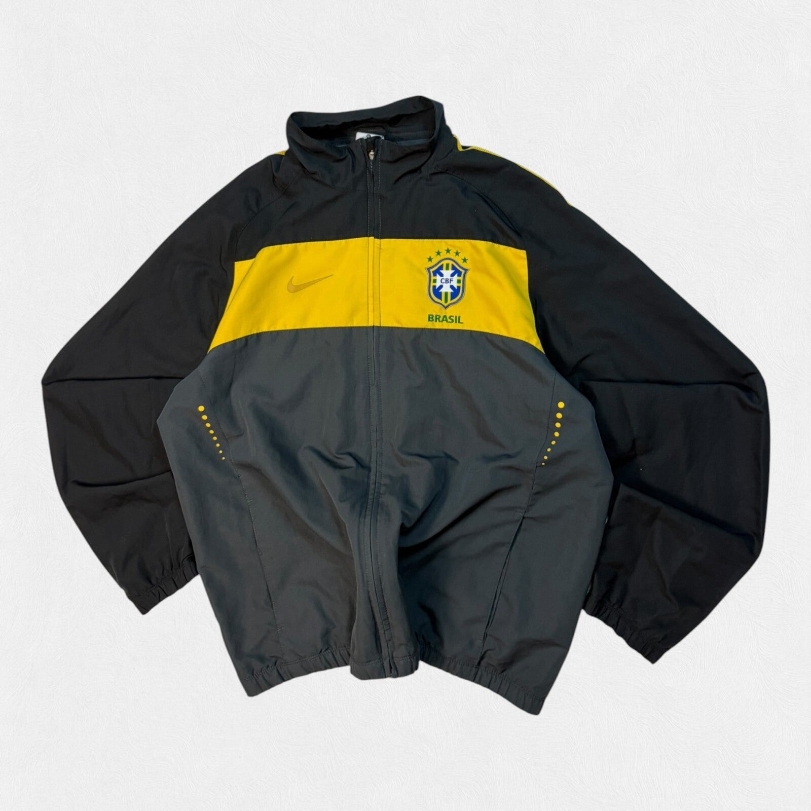 Brazil 2010/11 Nike football track jacket (XL)