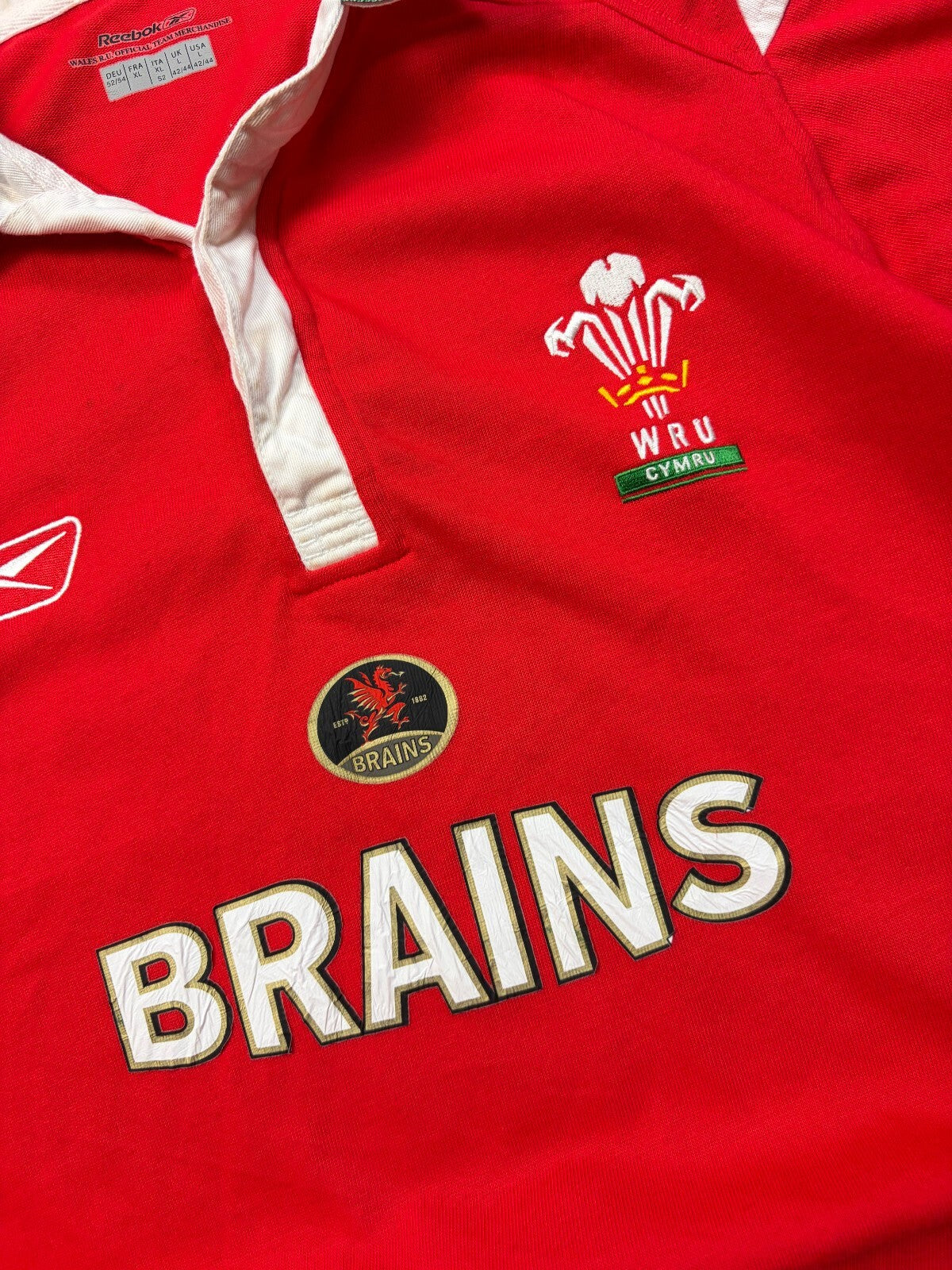 Vintage Wales 2005/06 Reebok rugby union shirt (L)