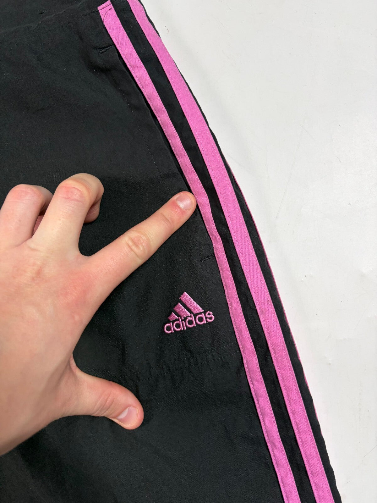Vintage Women's adidas side stripe baggy track pants (18)