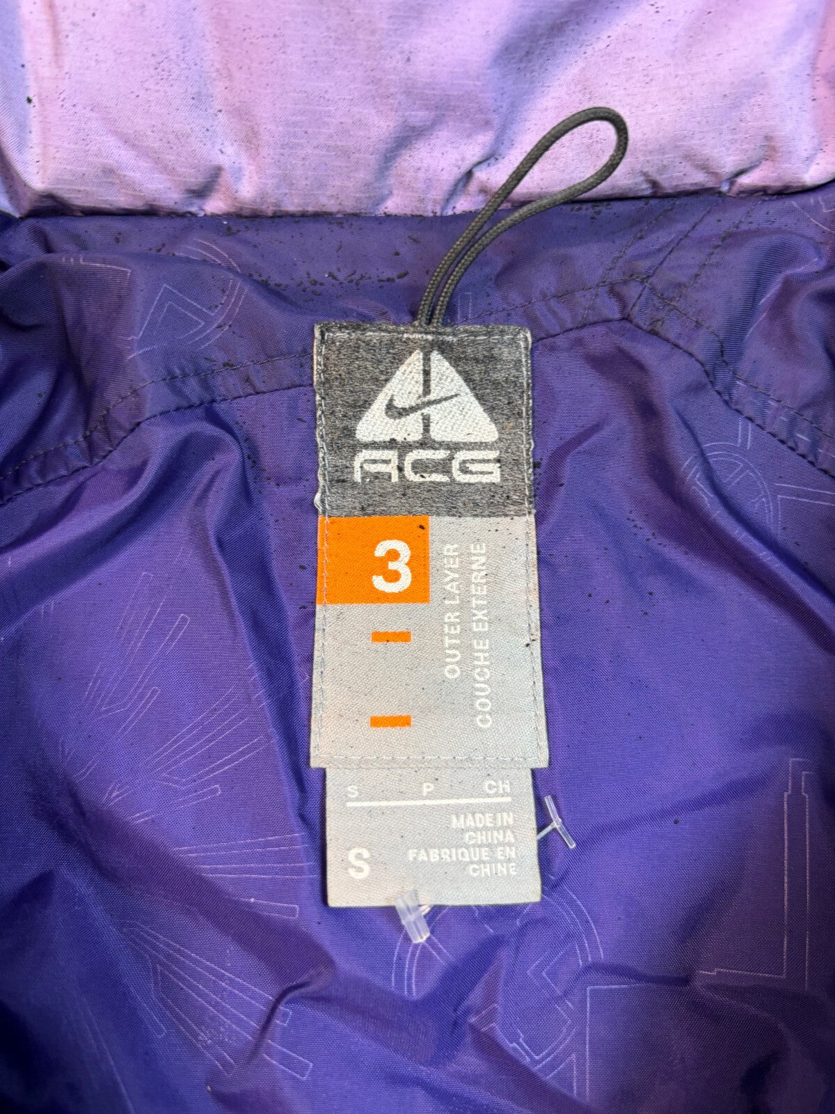 Vintage 00s Nike ACG hooded down puffer jacket (S)