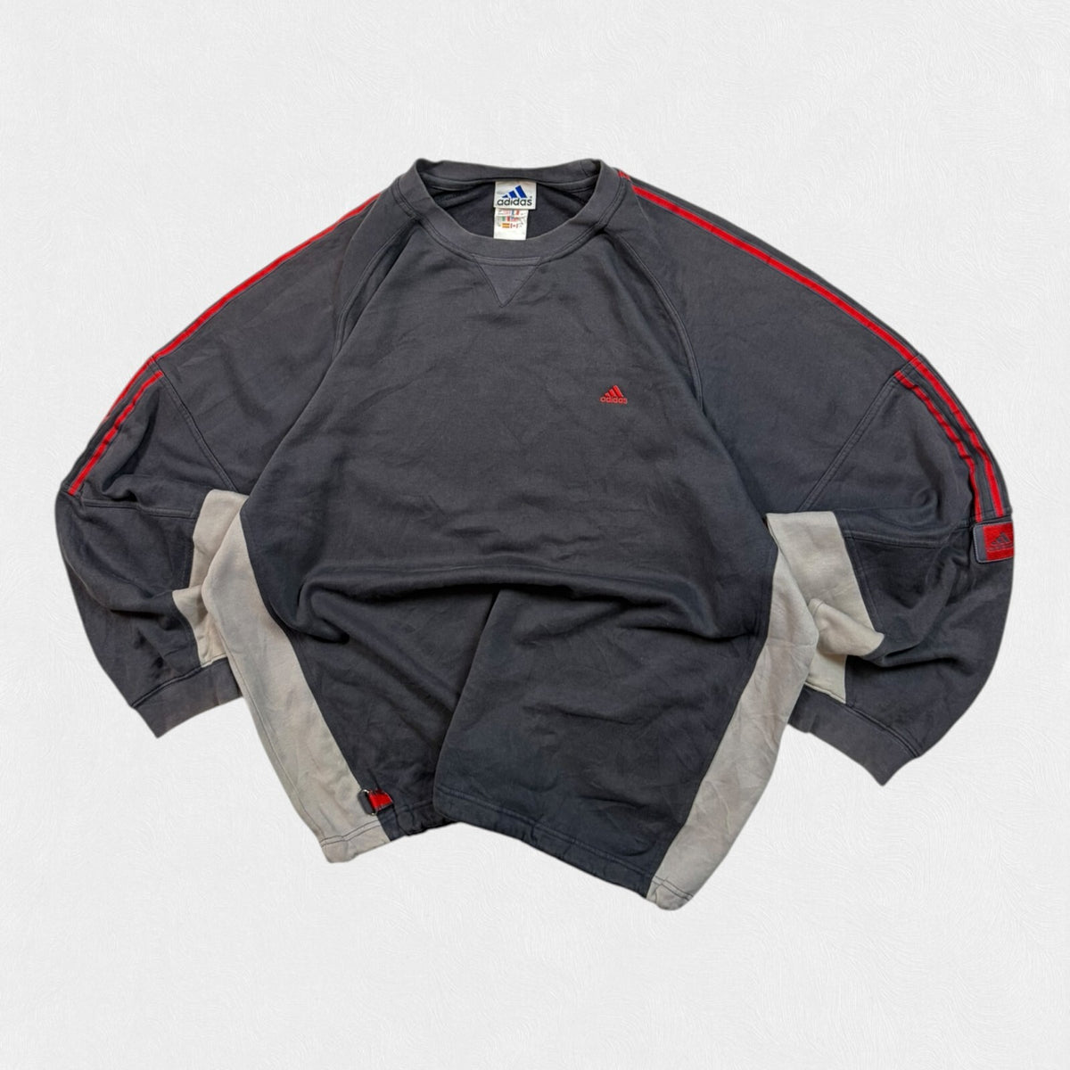 Vintage 90s adidas small logo sweatshirt (L)