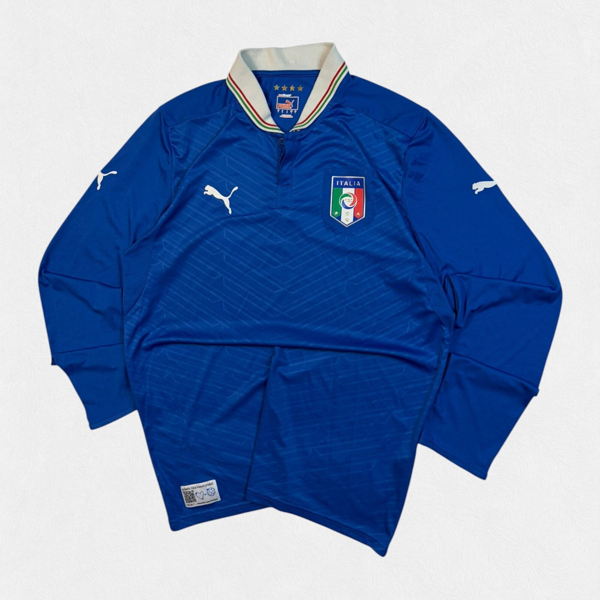 Italy 2013/13 Puma home football shirt (L)