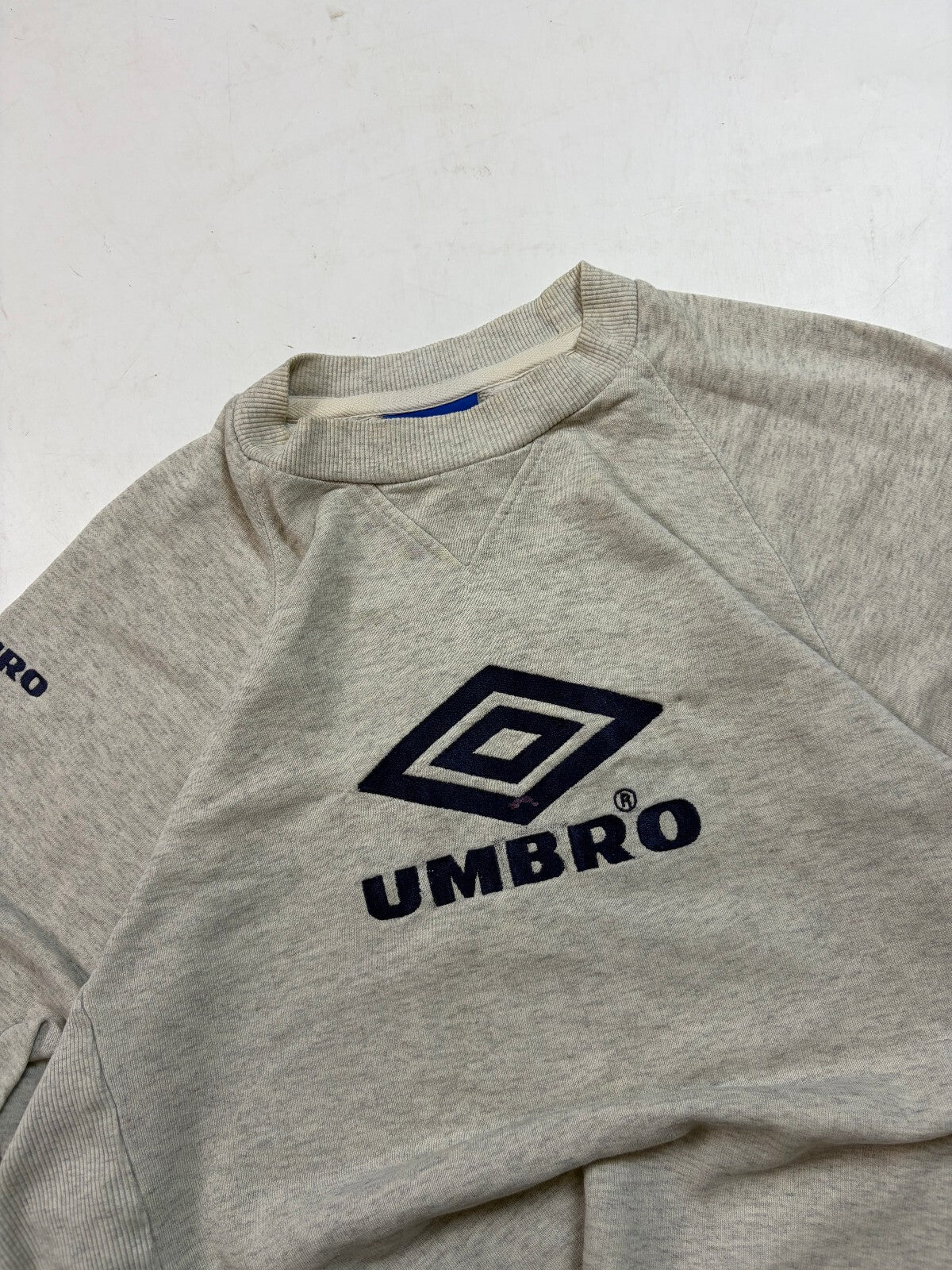Vintage 90s Umbro pro training centre logo sweatshirt (L)