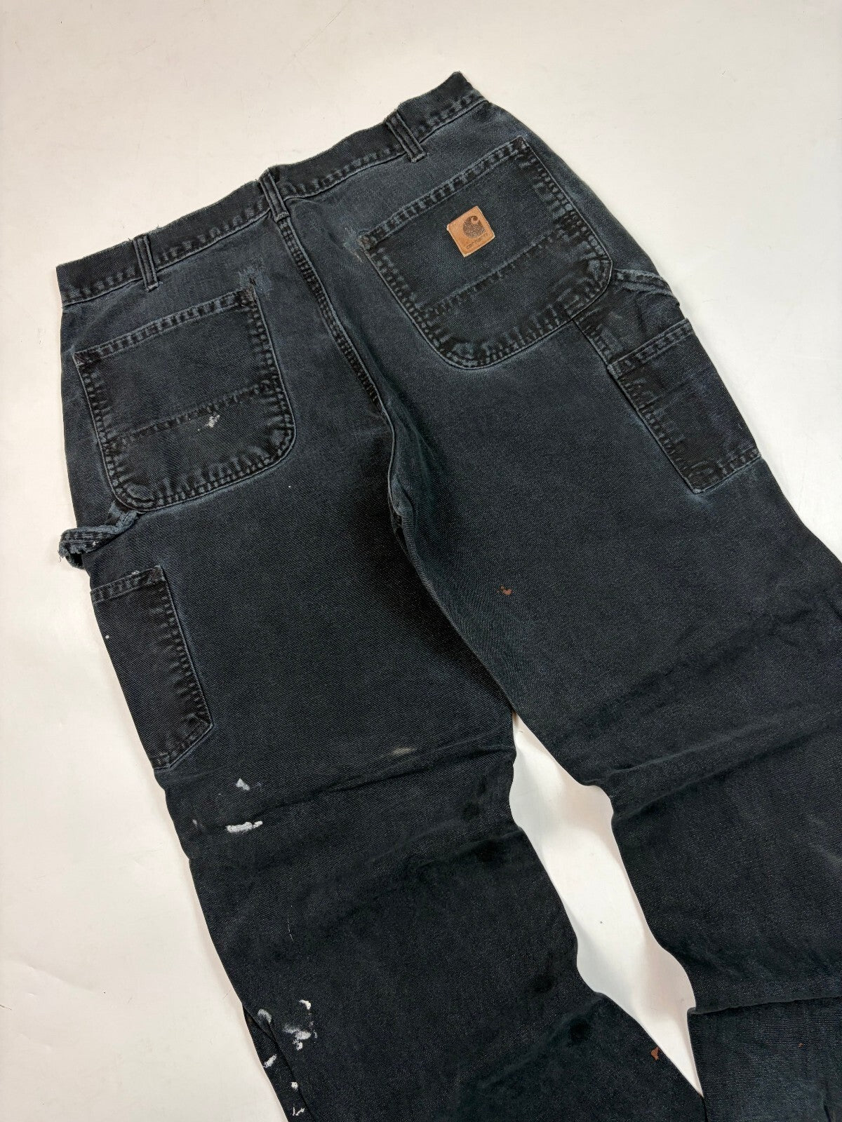 Vintage Carhartt paint splattered baggy carpenter pants (W34)