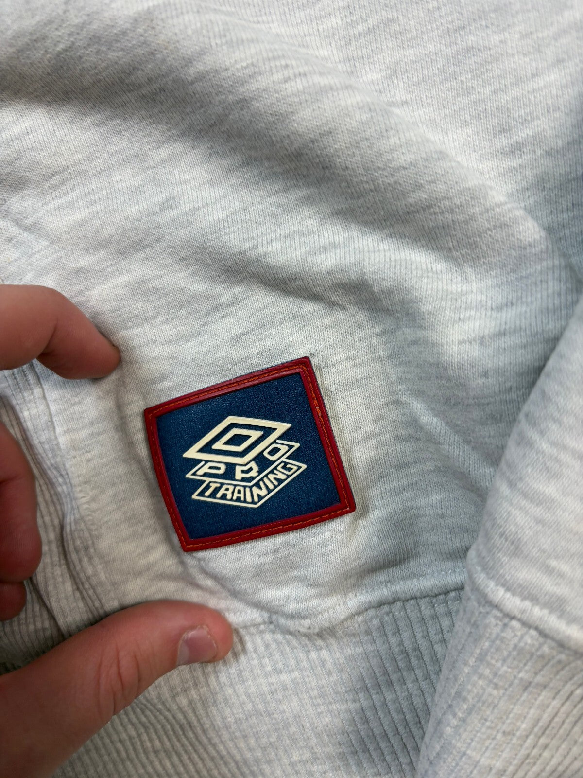 Vintage 90s Umbro spell out sweatshirt (M)