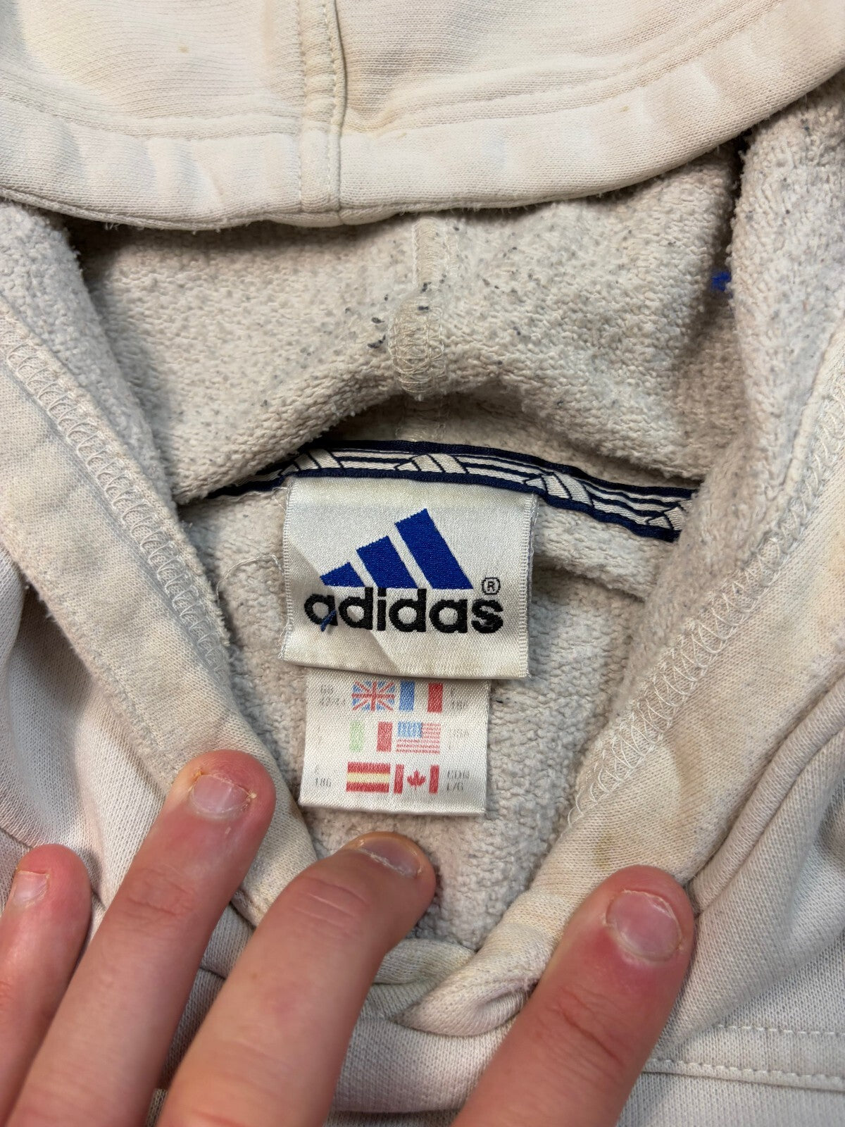 Vintage 90s adidas small logo hoodie (L)