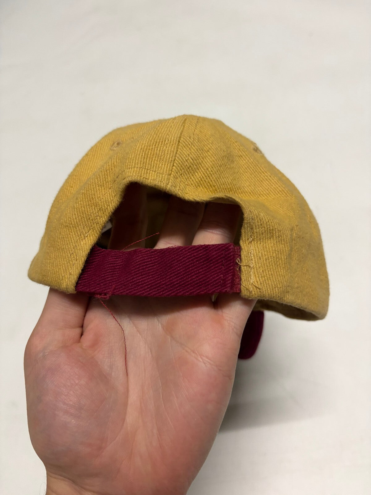 Vintage Queensland Maroons 2009 state origin rugby league cap (OS)