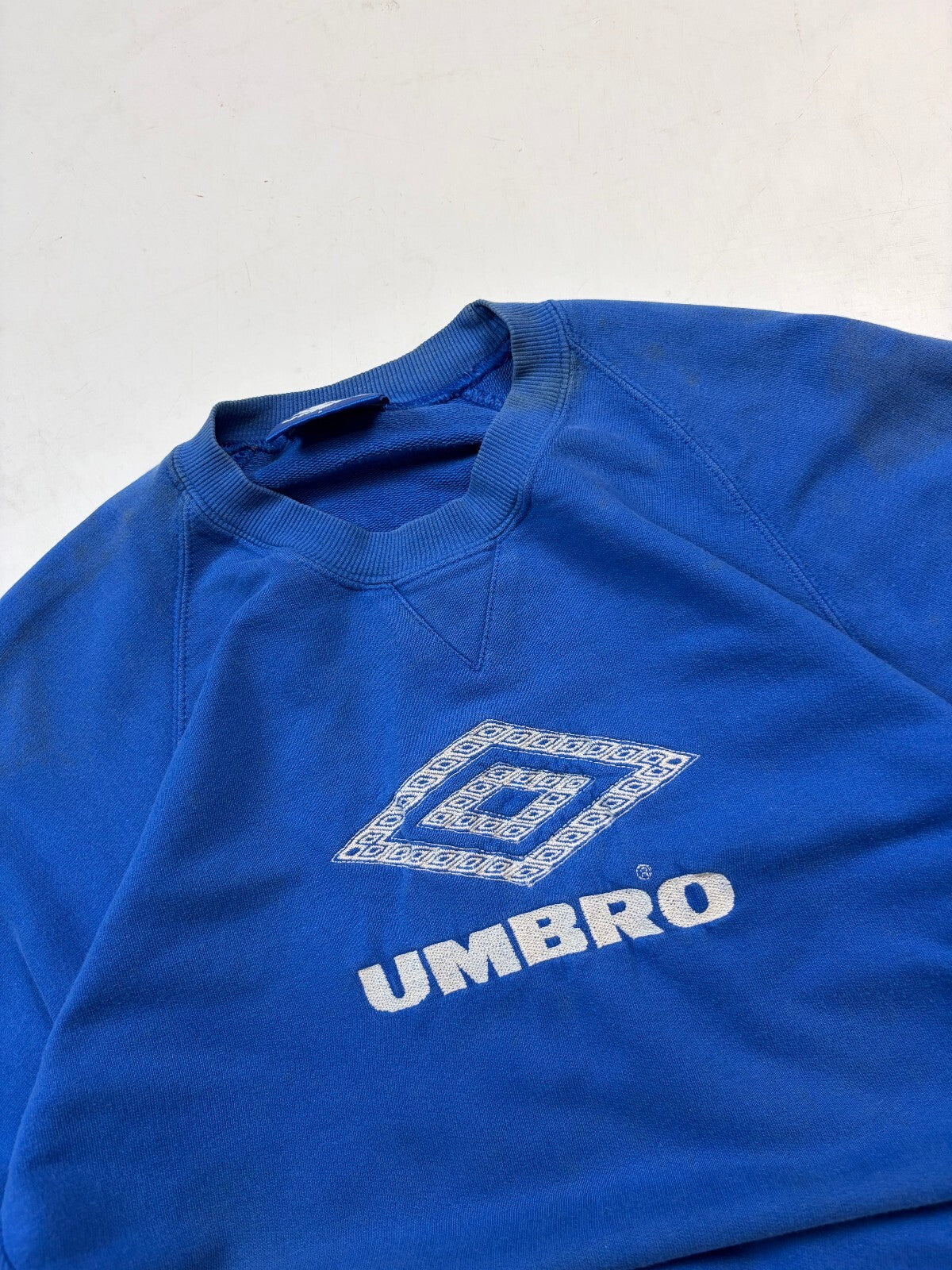 Vintage 90s Umbro pro training centre logo sweatshirt (L)