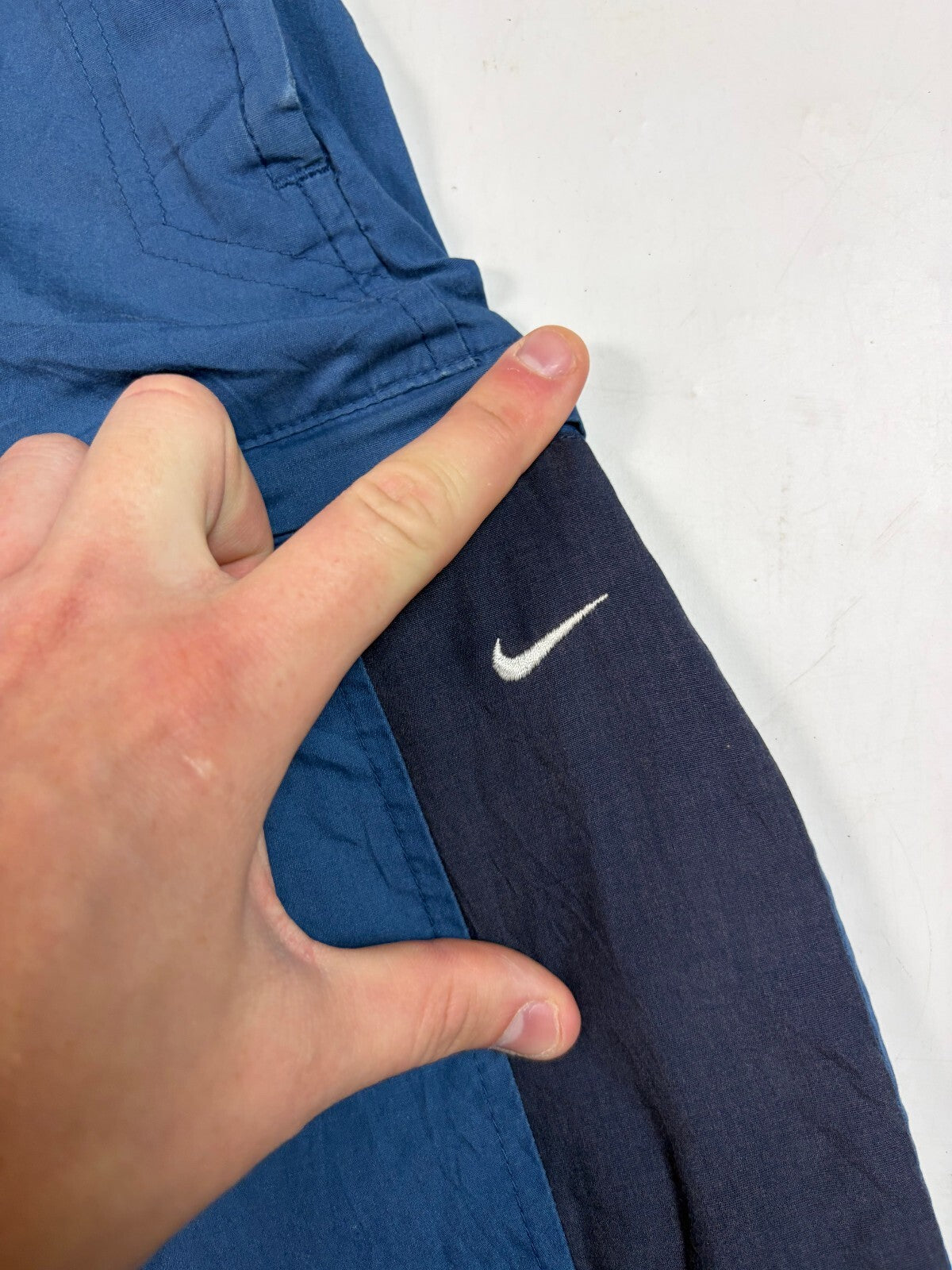 Vintage 90s Nike baggy track pants (L)