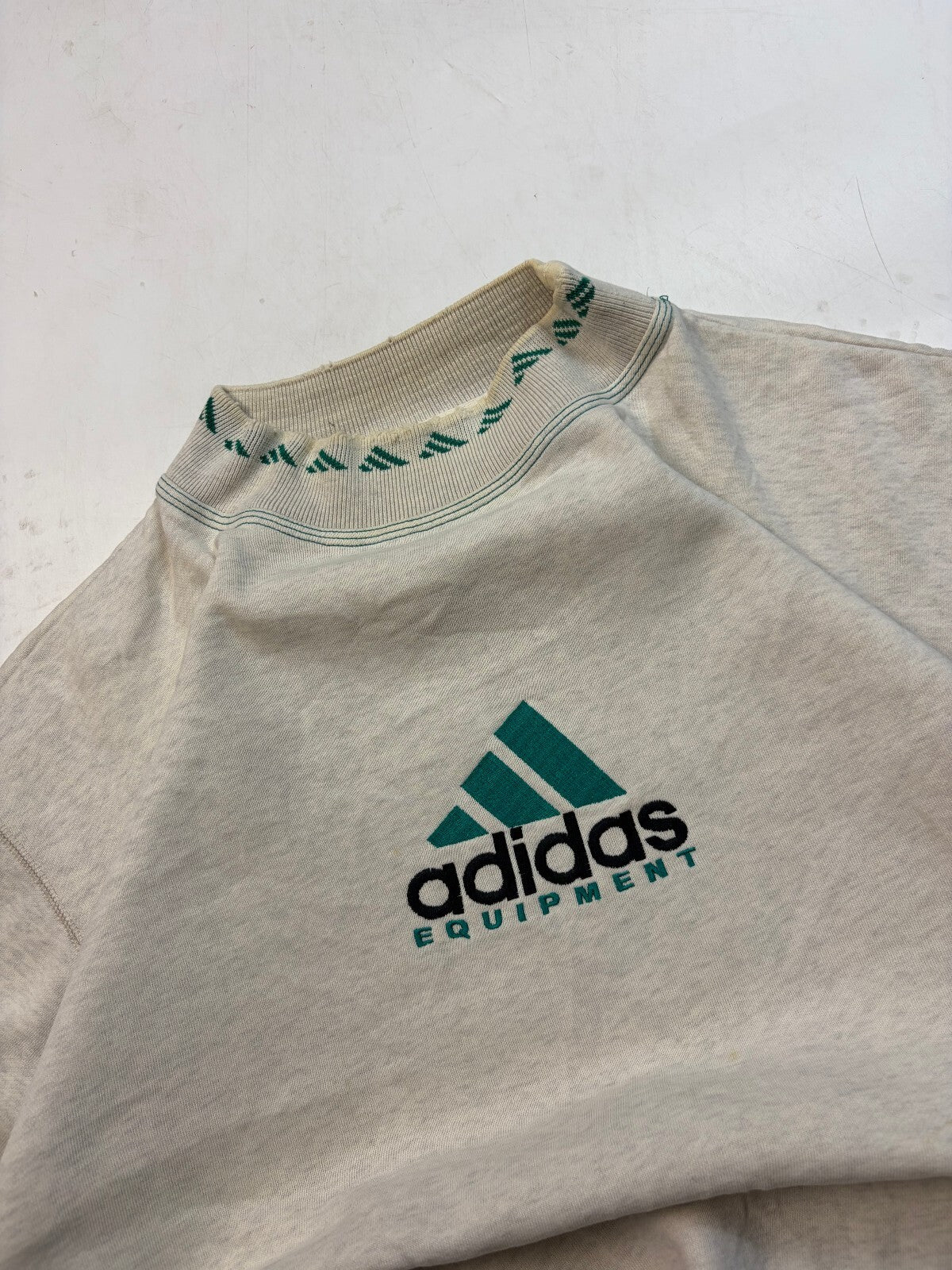 Vintage 90s Adidas equipment centre logo sweatshirt (M)