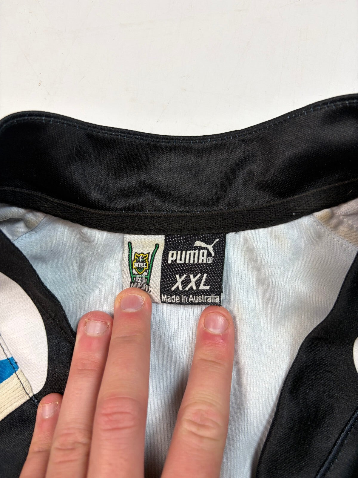 Vintage Cronulla Sutherland Sharks 2005 Puma rugby league shirt (XXL)