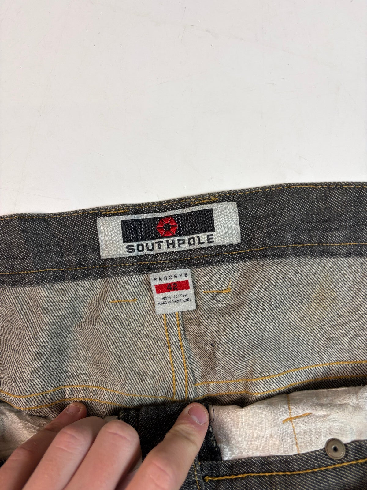 Vintage Y2K Southpole baggy hip hop jeans (W42)