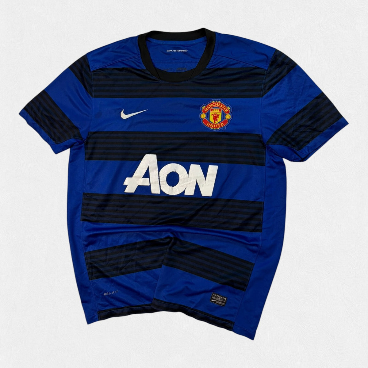 Manchester United 2011-13 Nike away football shirt (L)