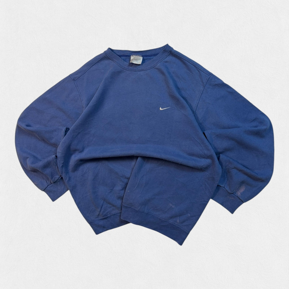 Vintage 90s Nike mini swoosh sweatshirt (L)