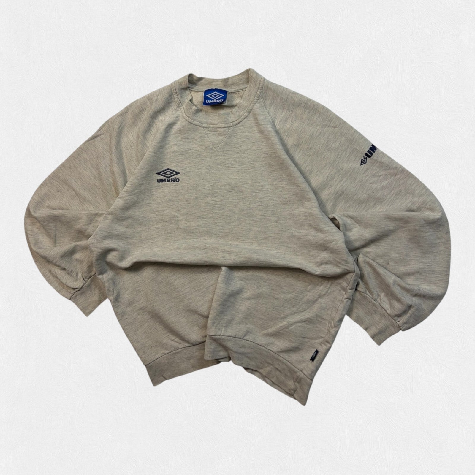 Vintage 90s Umbro small logo sweatshirt (L)