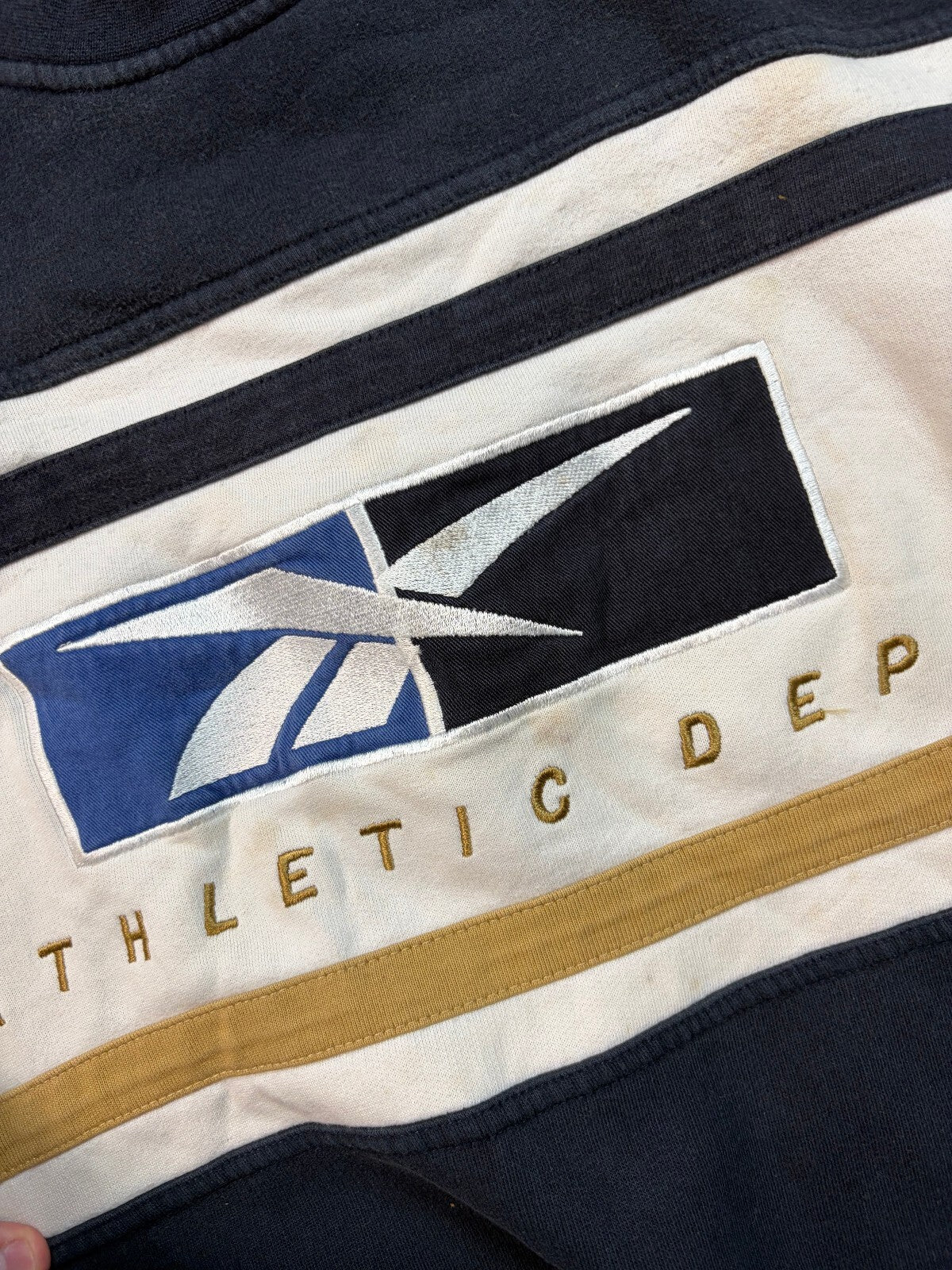 Vintage Reebok athletic spell out sweatshirt (M)