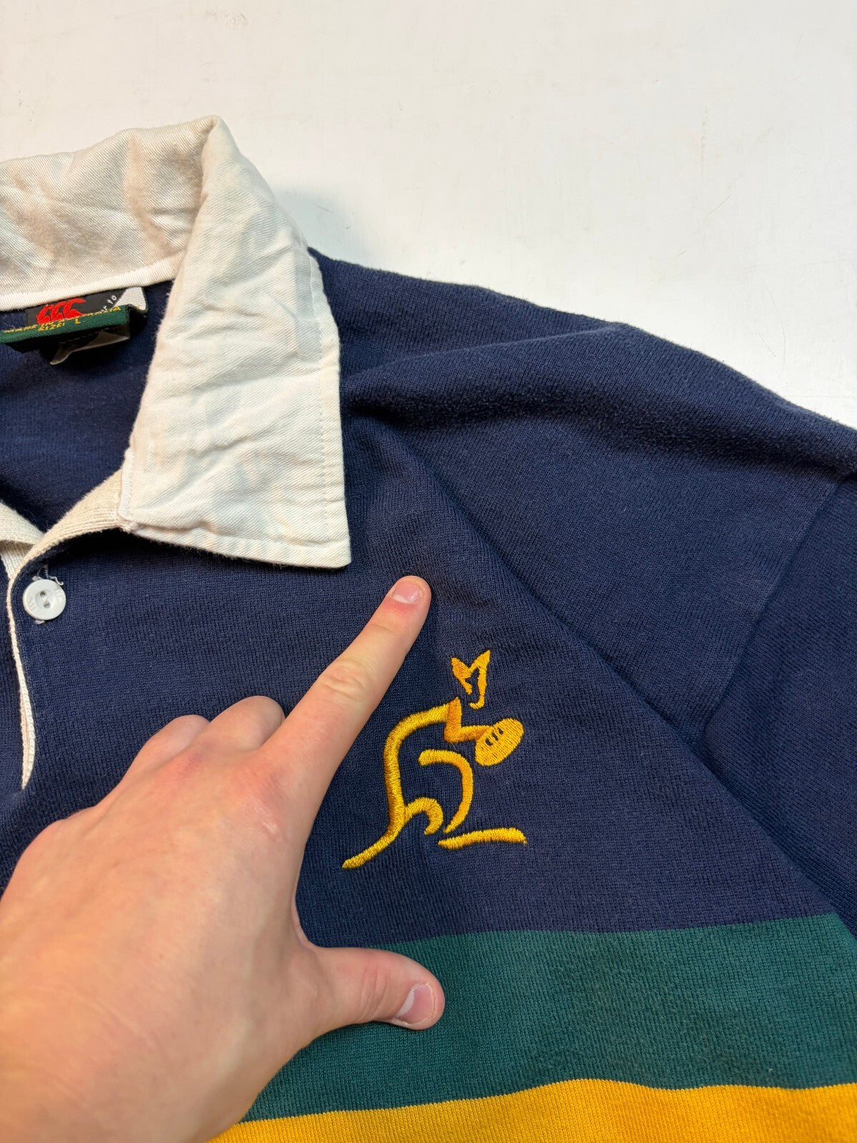 Vintage Australia 2001/02 Canterbury supporters rugby shirt (L)