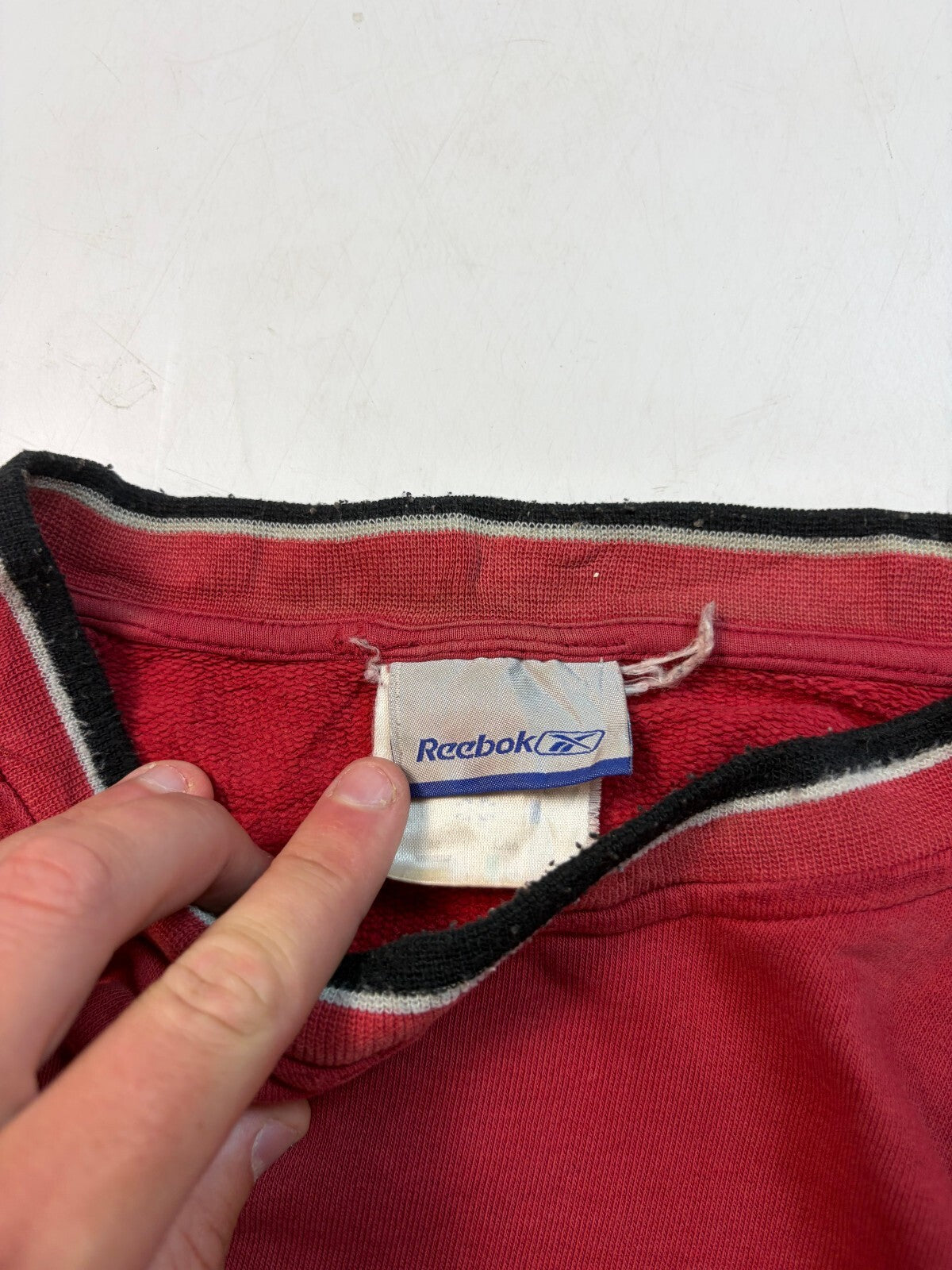 Vintage Y2K Reebok centre logo sweatshirt (L)