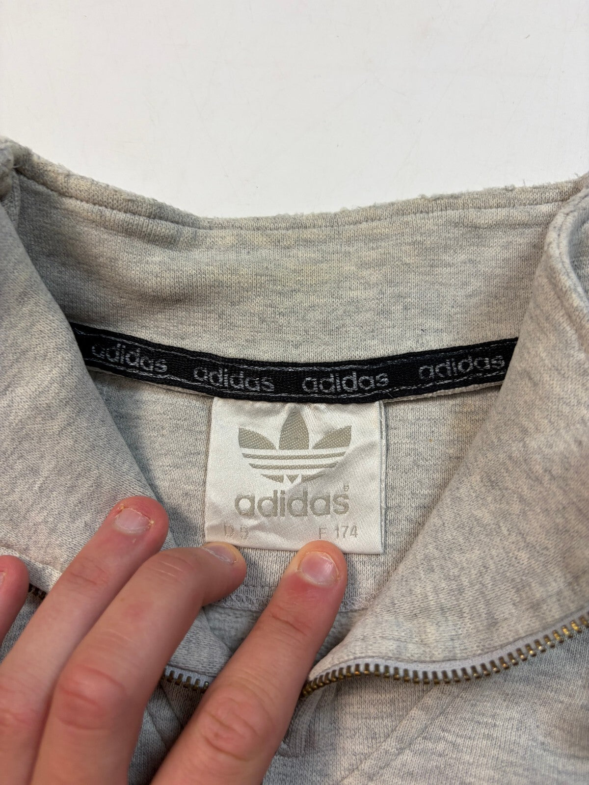 Vintage 90s adidas originals quarter zip sweatshirt (M)