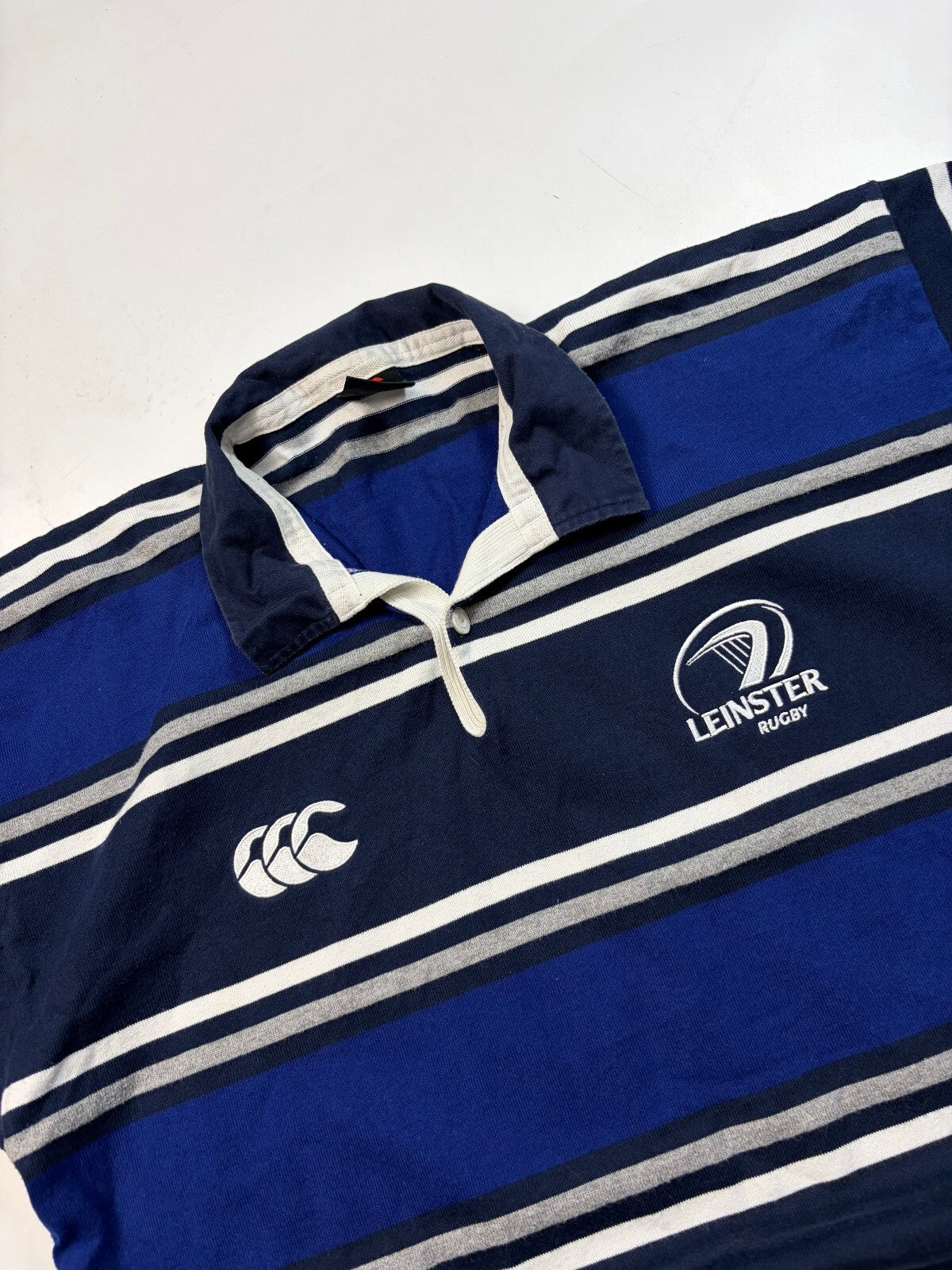 Vintage 2000s Leinster Canterbury training rugby union shirt (M)