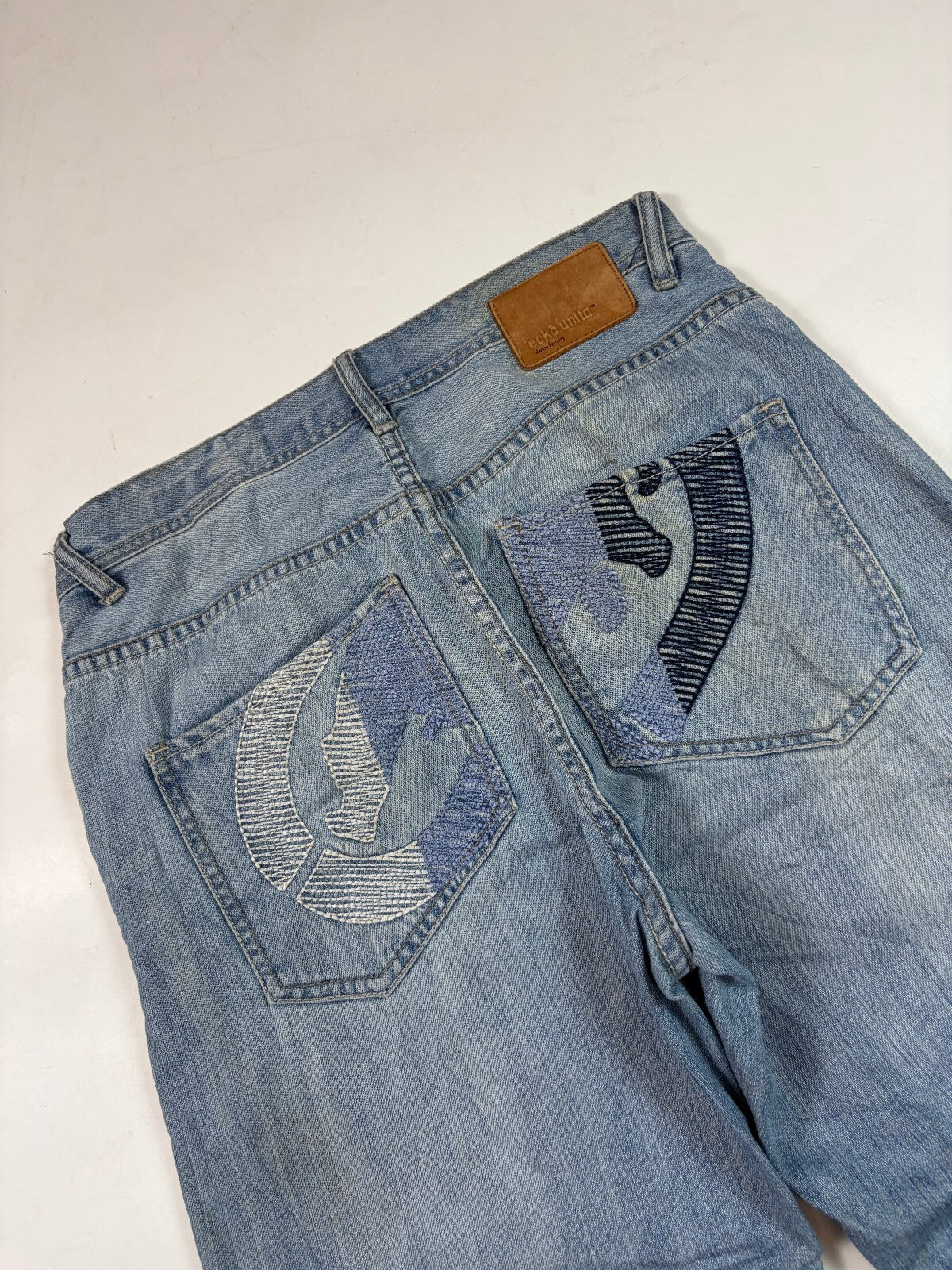 Vintage Y2K Ecko Unltd baggy hip hop jeans (W30)