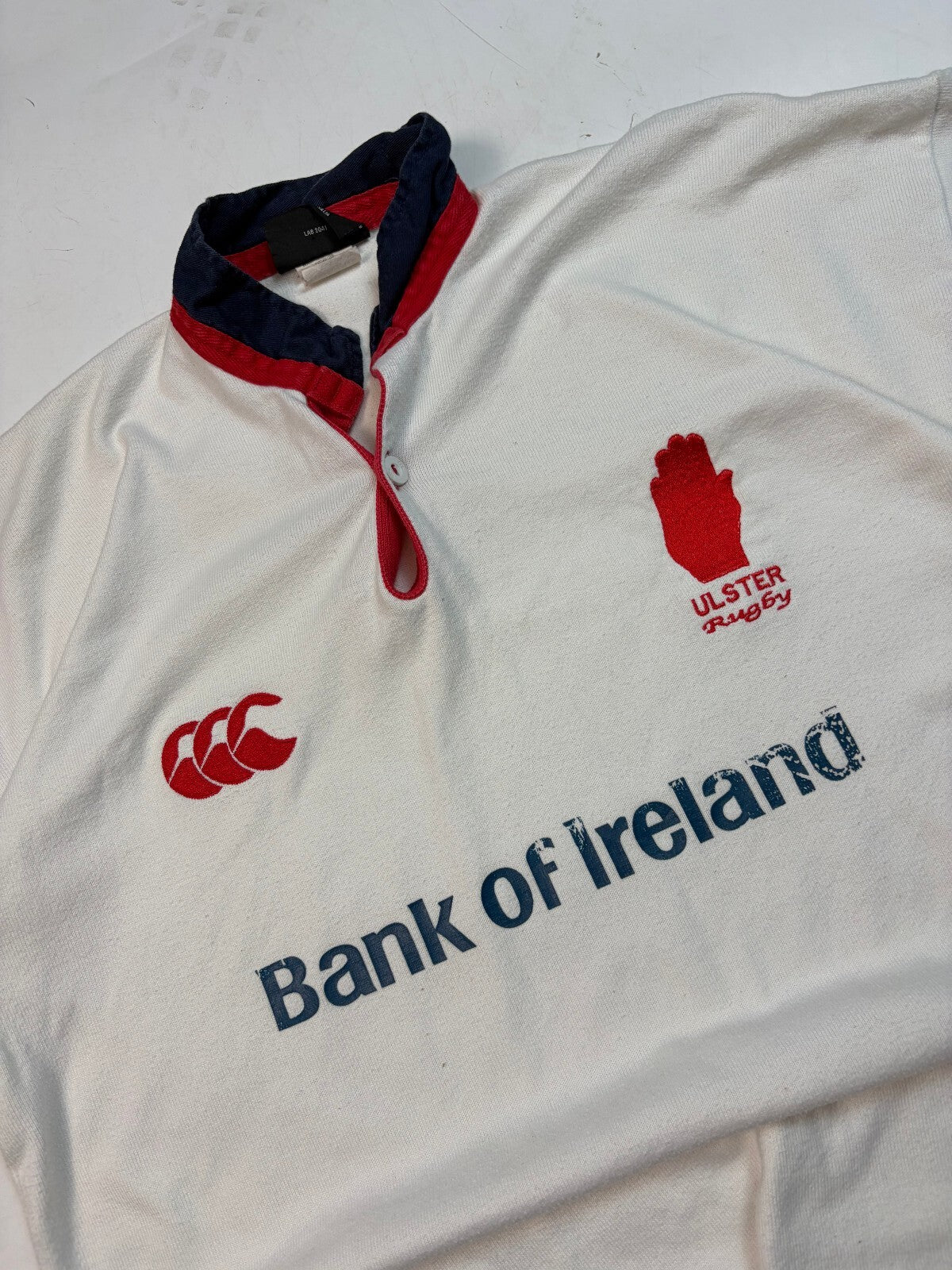 Vintage Ulster 2002/03 Canterbury home rugby shirt (M)
