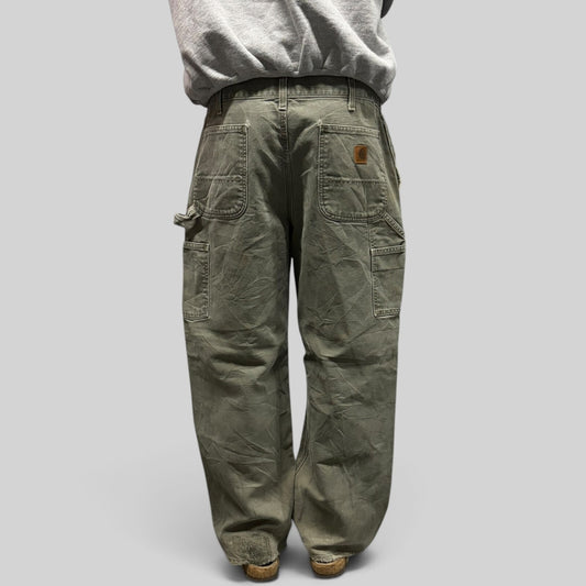 Vintage Y2K Carhartt baggy carpenter pants (W36)