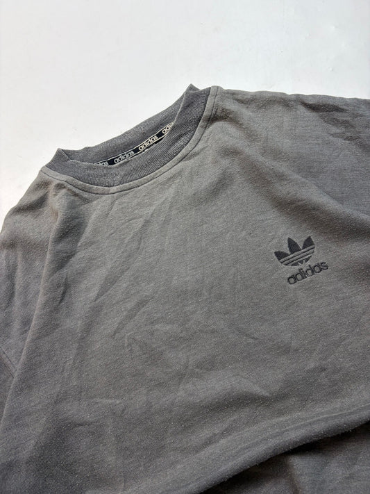 Vintage 90s adidas originals small logo sweatshirt (XL)