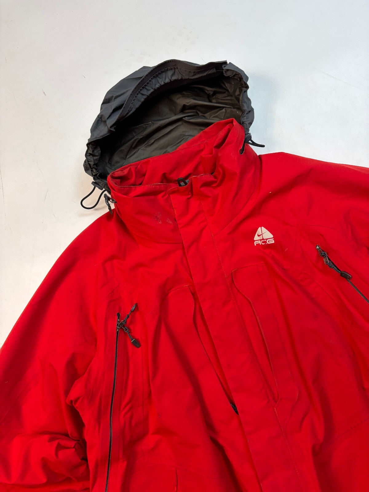 Vintage Nike ACG goretex hooded rain jacket (L)