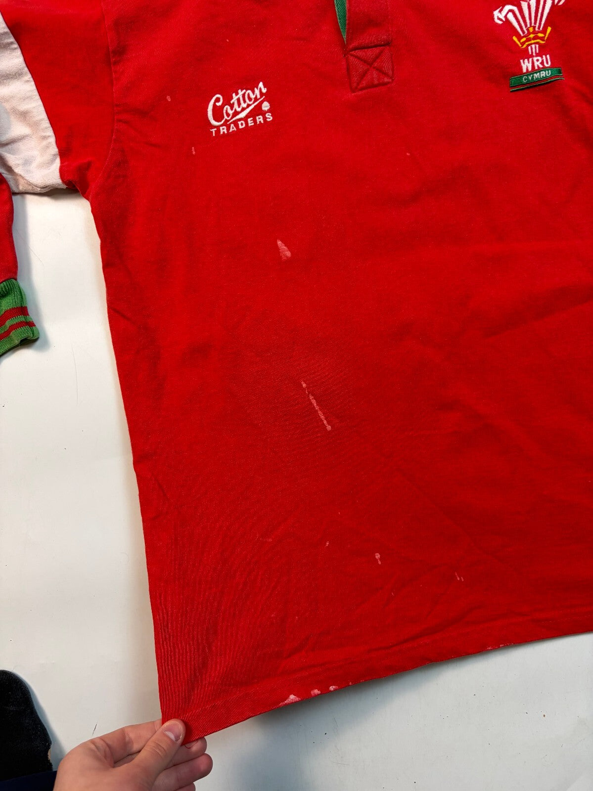 Vintage Wales 1994/95 Cotton Traders rugby union shirt (L)