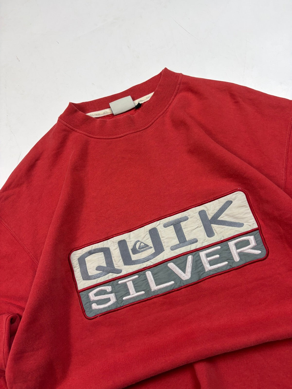 Vintage Y2K Quiksilver centre logo sweatshirt (M)