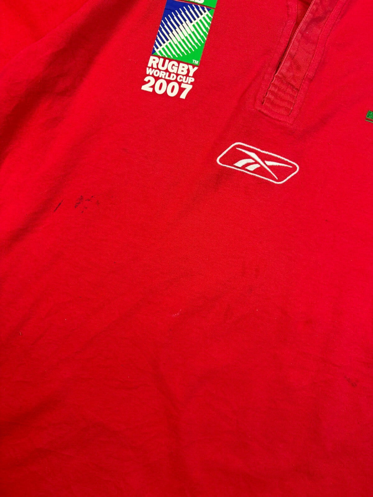 Vintage Wales 2007 world cup Reebok rugby shirt (M)
