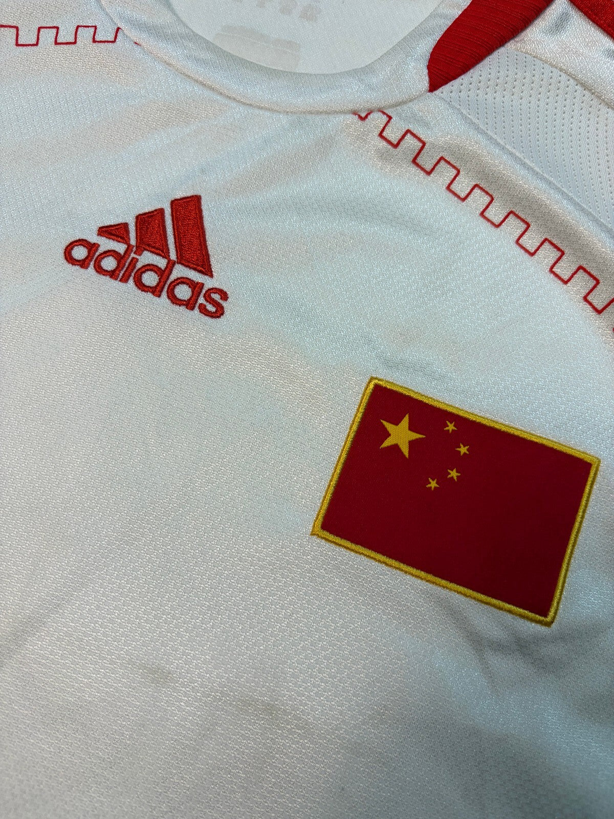 Vintage China 2007-09 Adidas away football shirt (XL)