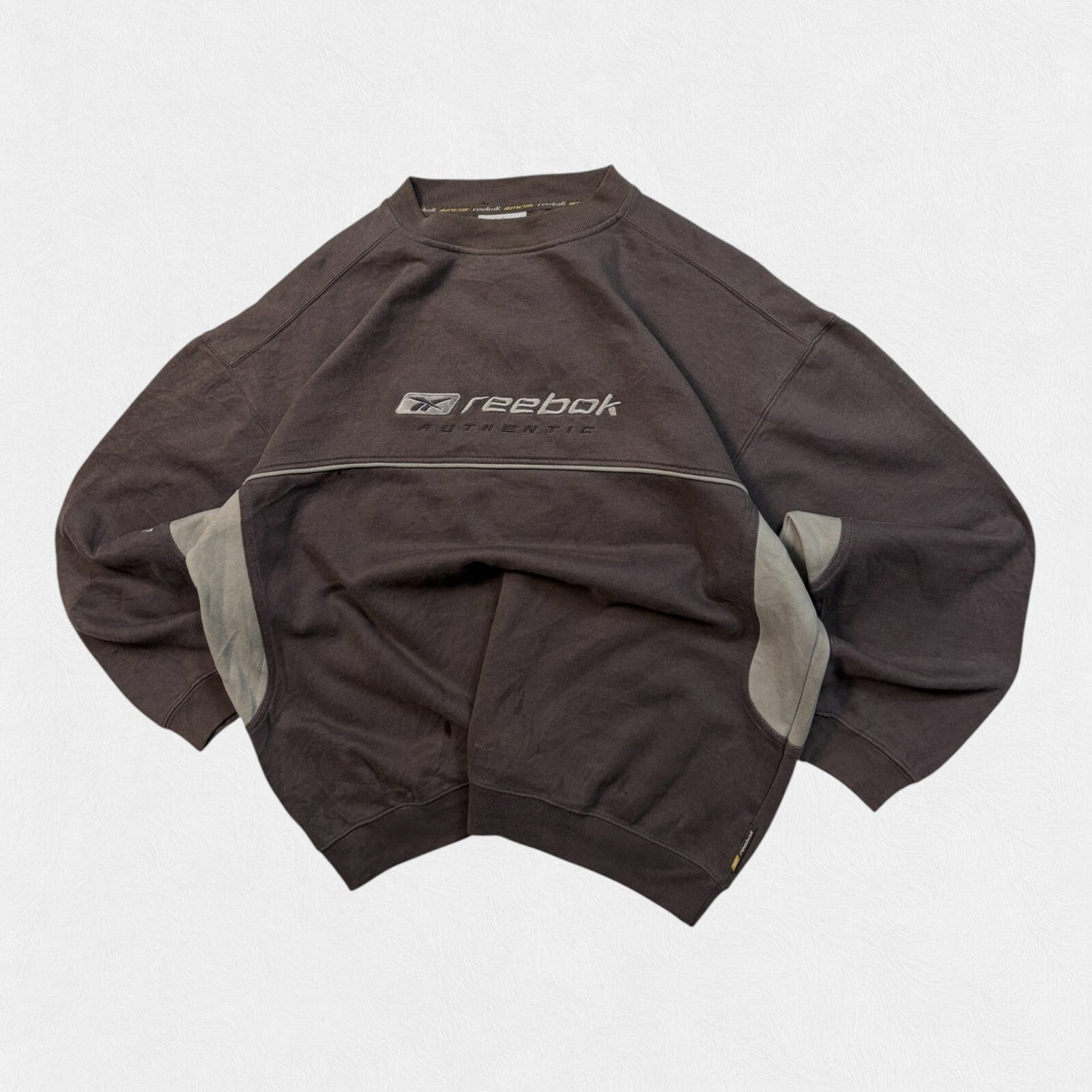 Vintage Reebok authentic spell out sweatshirt (L)