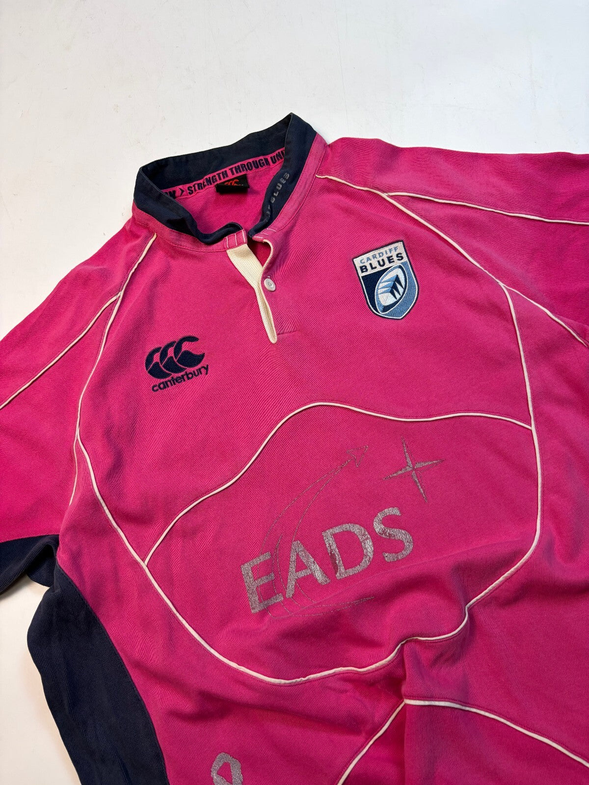Vintage Cardiff Blues 2008/09 Canterbury away rugby shirt (3XL)