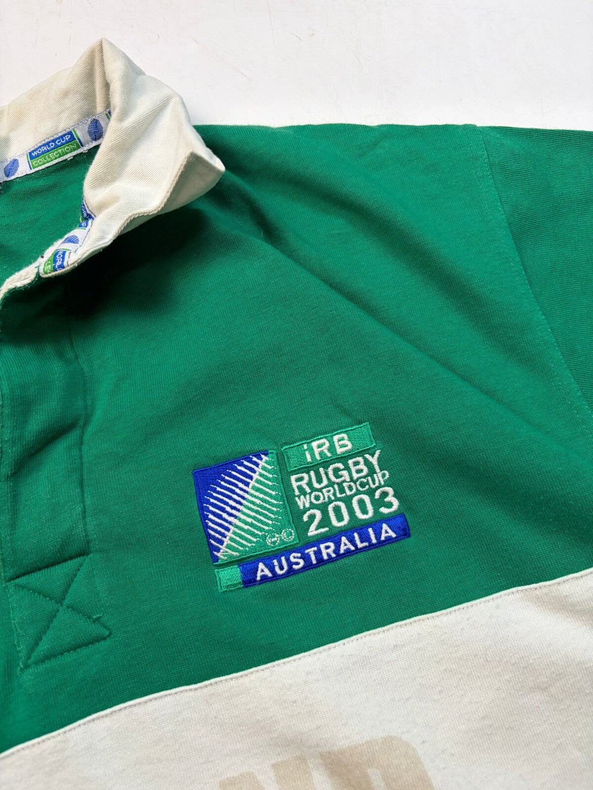 Vintage Ireland 2003 world cup rugby union shirt (XL)