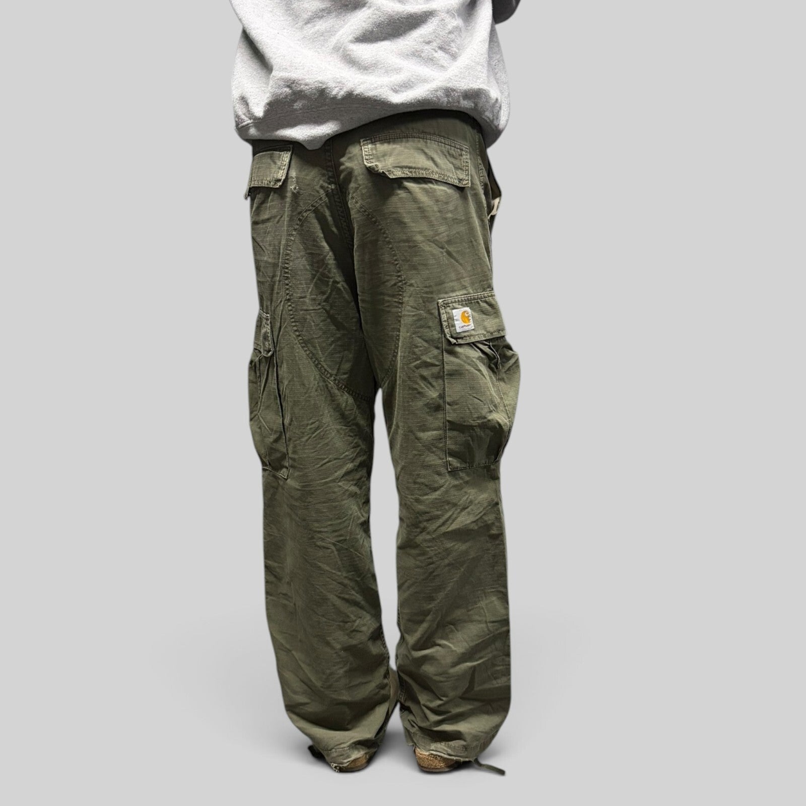 Carhartt aviation baggy cargo pants (W32)