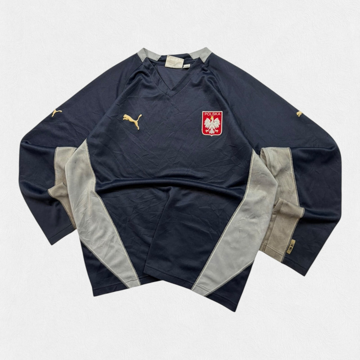 Vintage Poland 2004-06 Puma football sweatshirt (XL)