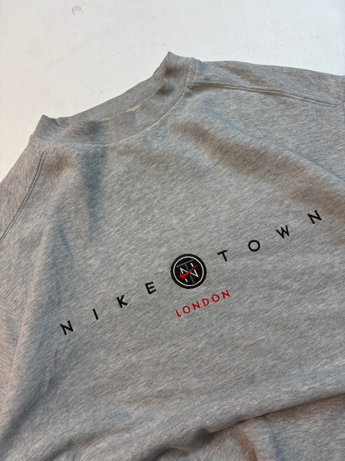 Vintage Nike town London spell out sweatshirt (M)