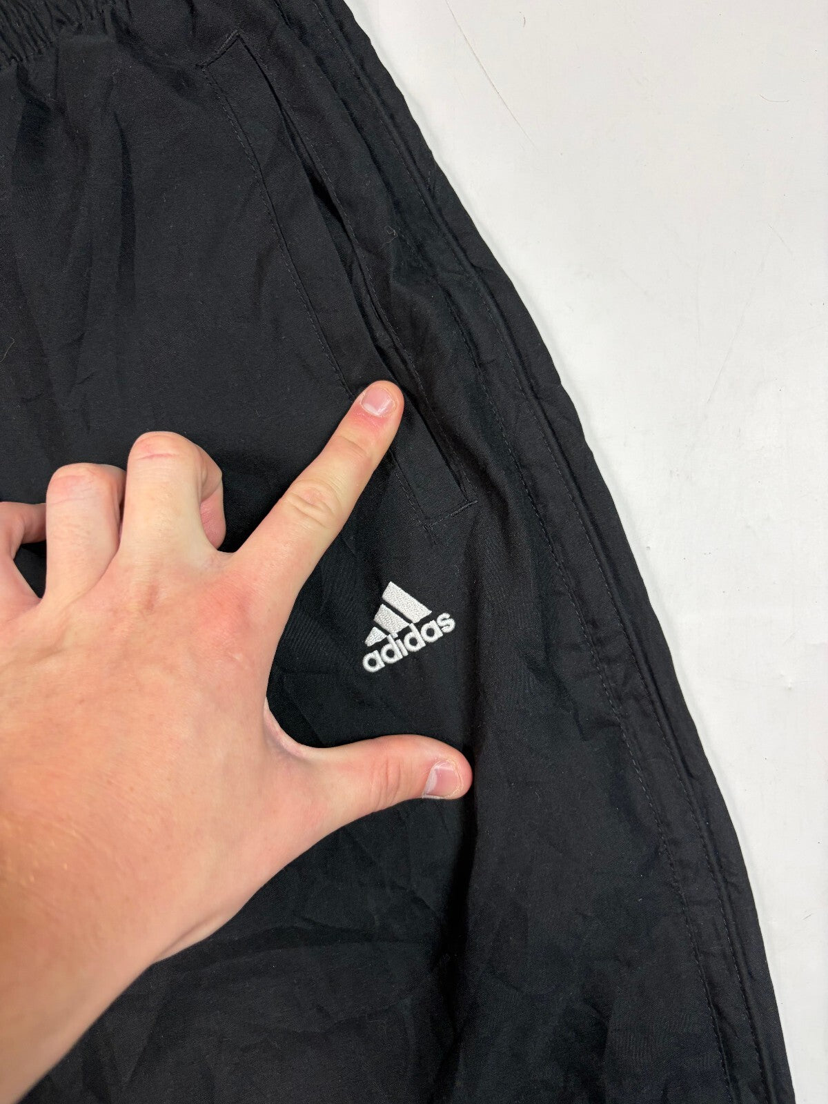 Vintage Y2K adidas baggy track pants (M)