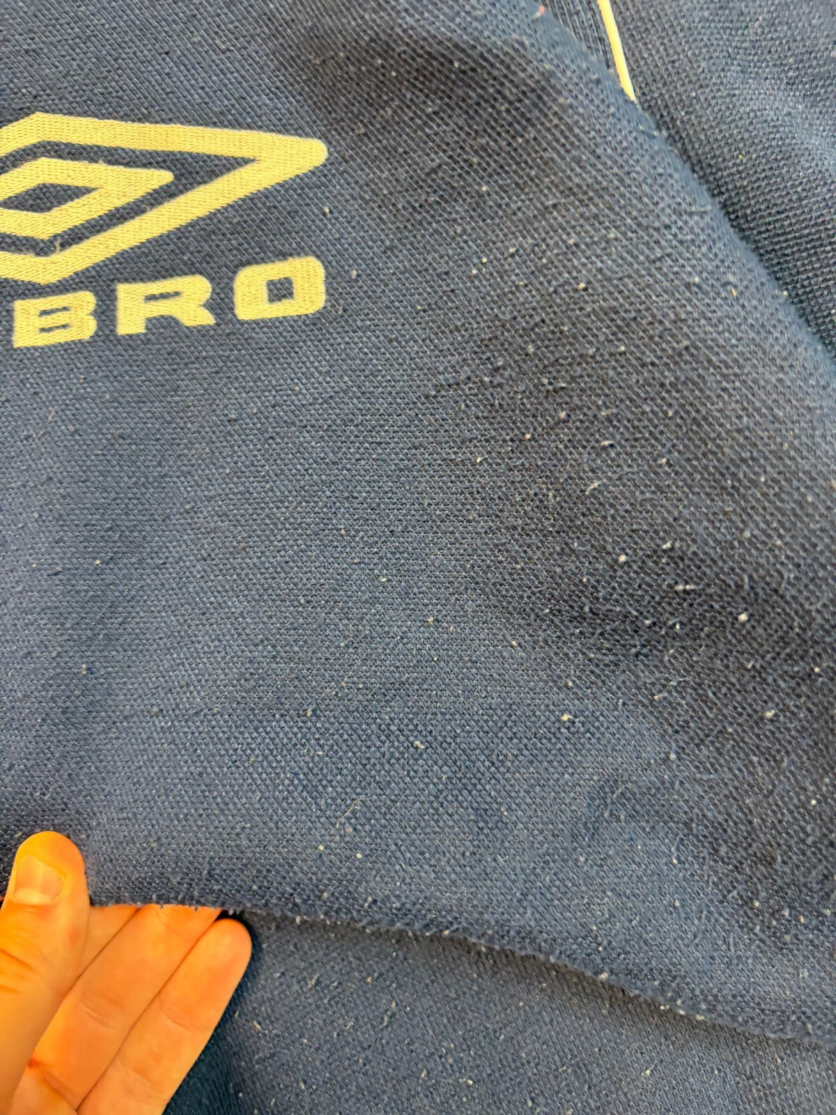Vintage Y2K Umbro centre logo sweatshirt (S)